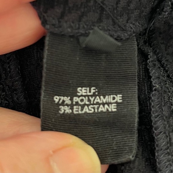 Yigal Azrouel NWOT Jacquard Short Sleeve Little Black Fit & Flare Dress Size 0 - Picture 9 of 11